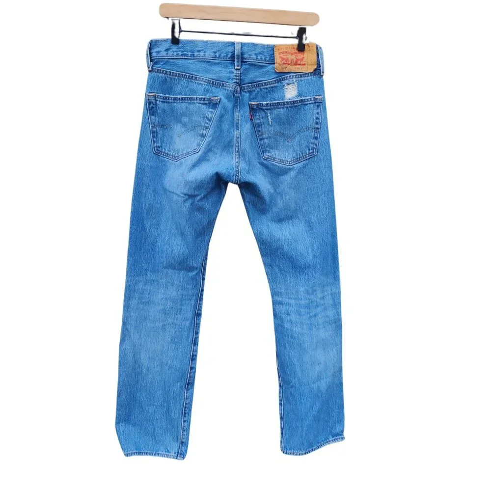 Men's Levi's 501 Blue Jeans Original Fit Ripped, Size 30‎
